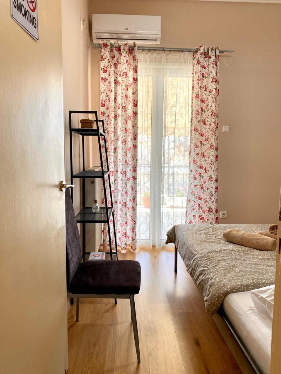 דירות אתונה Charming Flat With An Amazing View מראה חיצוני תמונה